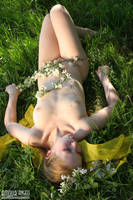 'nude