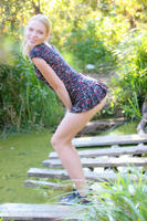 naked teen photo